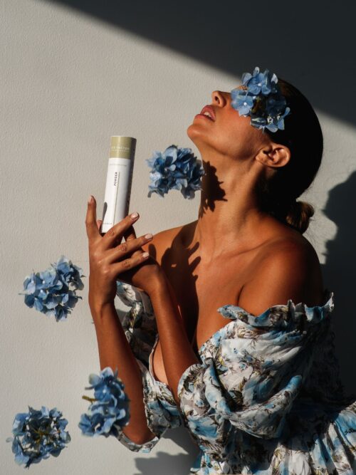 Photoshoot By Daphne Kalyva Parfum Powder Bee Factor Natural Cosmetics